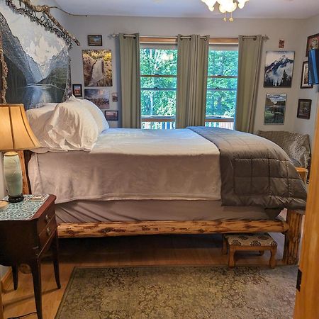 Pond Memories - National Parks Suite - Paddling Included! Surry Bagian luar foto